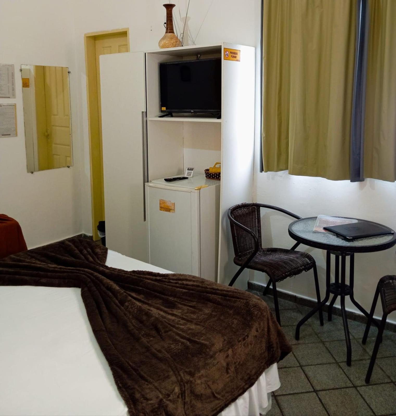 Hotel Pilao São Luís Exteriör bild